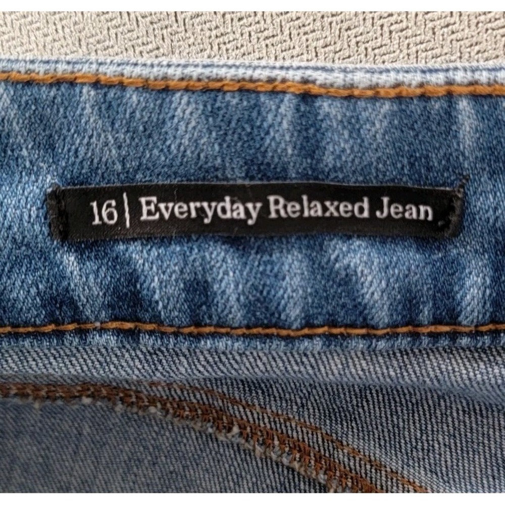 Talbots Everyday Relaxed Jeans Patch Leg Light Wash Womens 16 Boho Ankle - Picture 4 of 9